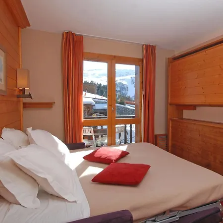 Appart hôtel Le Grand Chalet Des Pistes