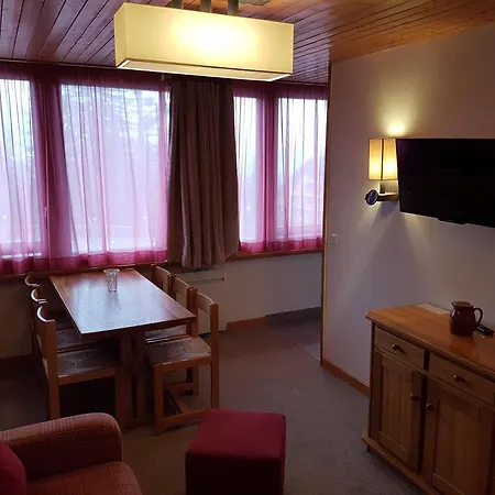 Le Grand Chalet Des Pistes